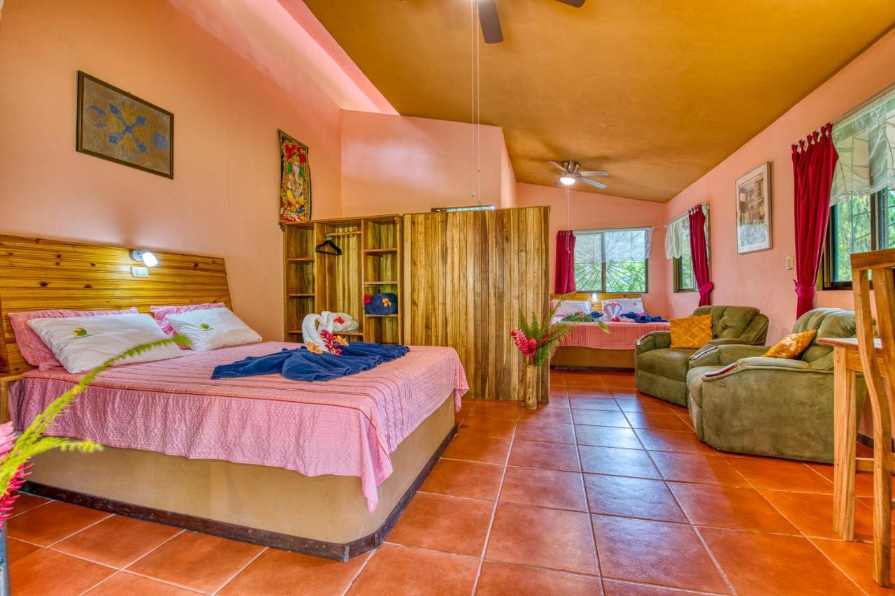 The Goddess Garden Eco-Resort Cahuita Exterior photo